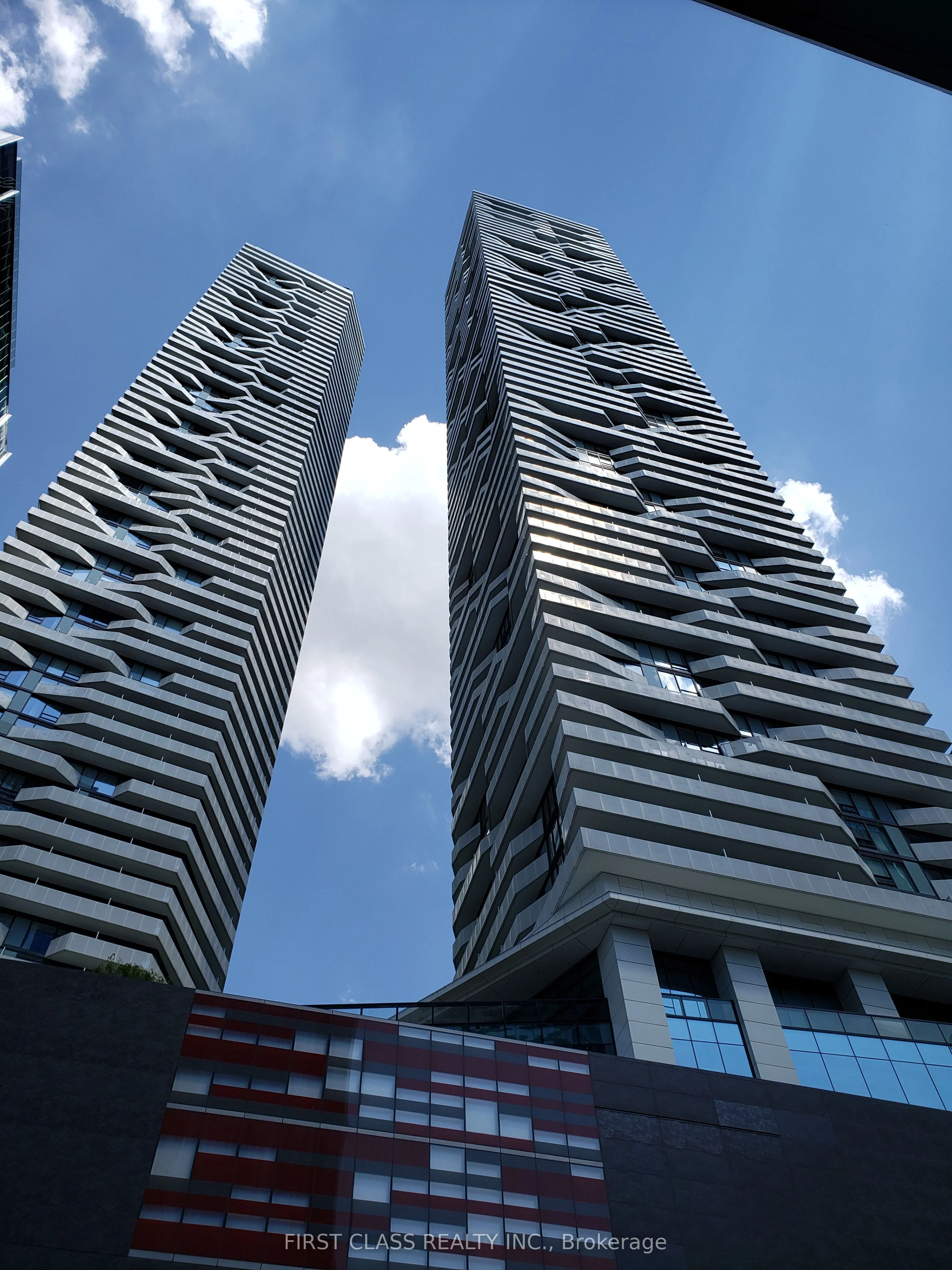 100 Harbour Street 4509, Toronto C01, On M5j 0b5