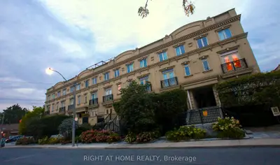 Condo Townhouse in Toronto