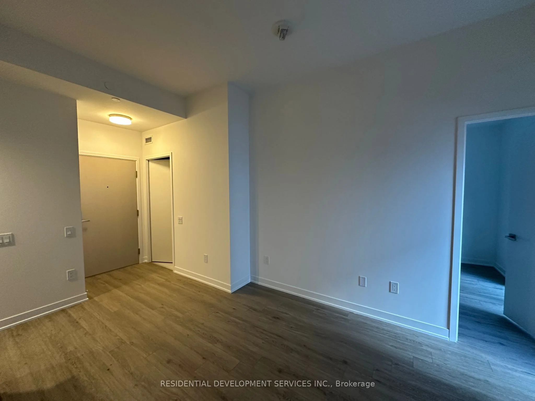 500 Wilson Avenue 529, Toronto C06, ON M3H 0E5