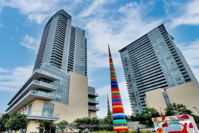 Condo Apartment in Toronto