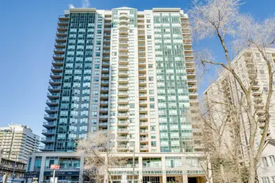 Condo Apartment in Toronto