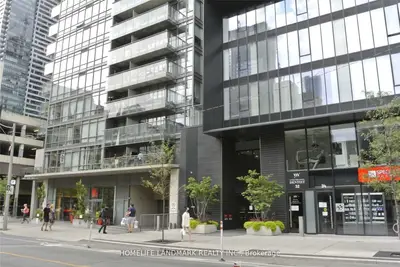 28 Wellesley Street E 2101, Toronto C08, On M4y 1g3