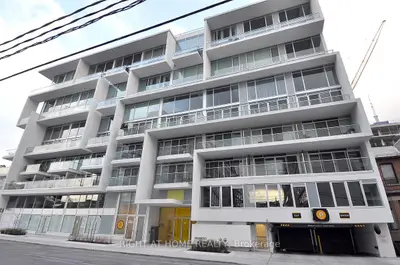 Condo Apartment in Toronto