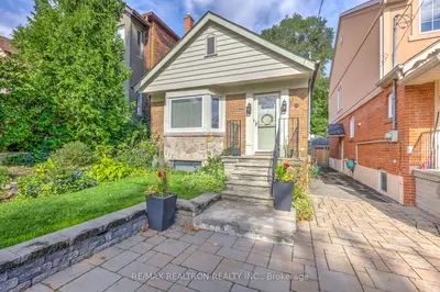 Detached in Toronto