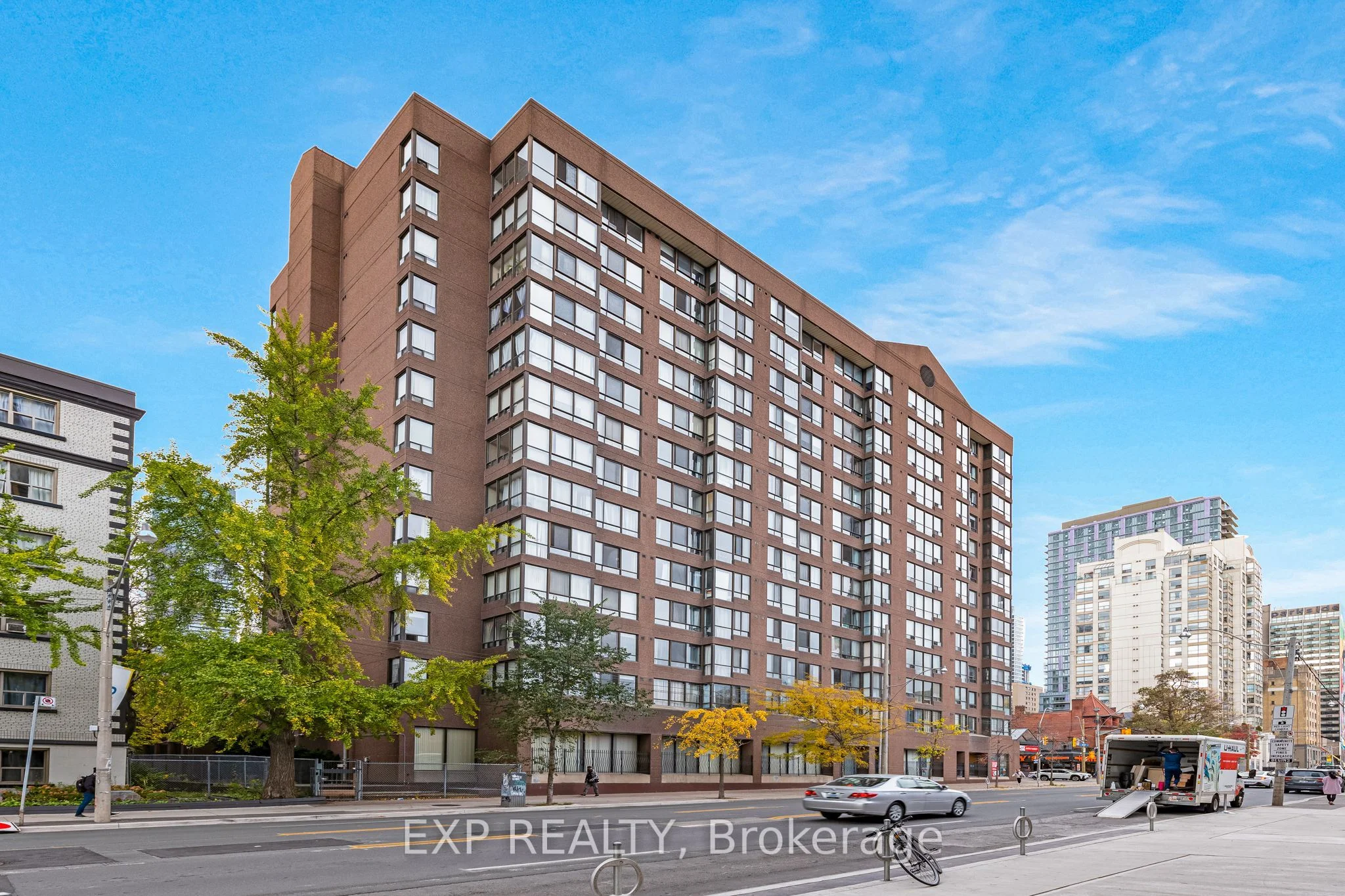 117 Gerrard Street E 705, Toronto C08, On M5b 2l4