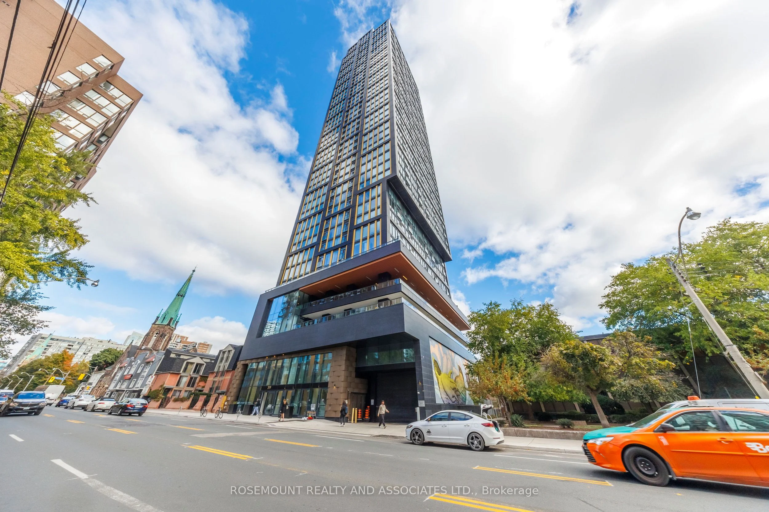 Condo Apartment in Toronto