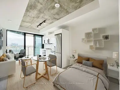 Condo Apartment in Toronto