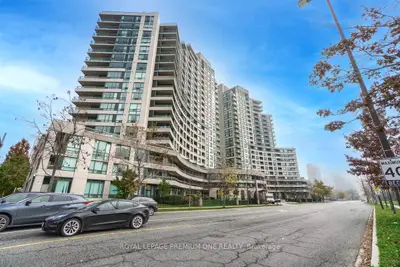Condo Apartment in Toronto