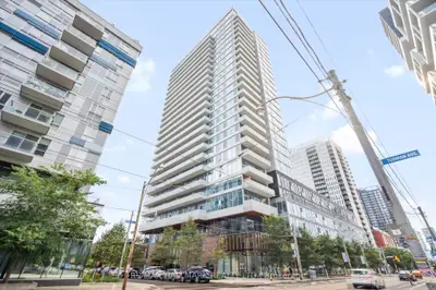 Condo Apartment in Toronto