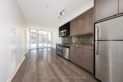 Condo Apartment in Toronto