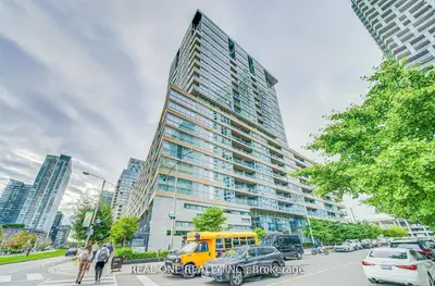 Condo Apartment in Toronto