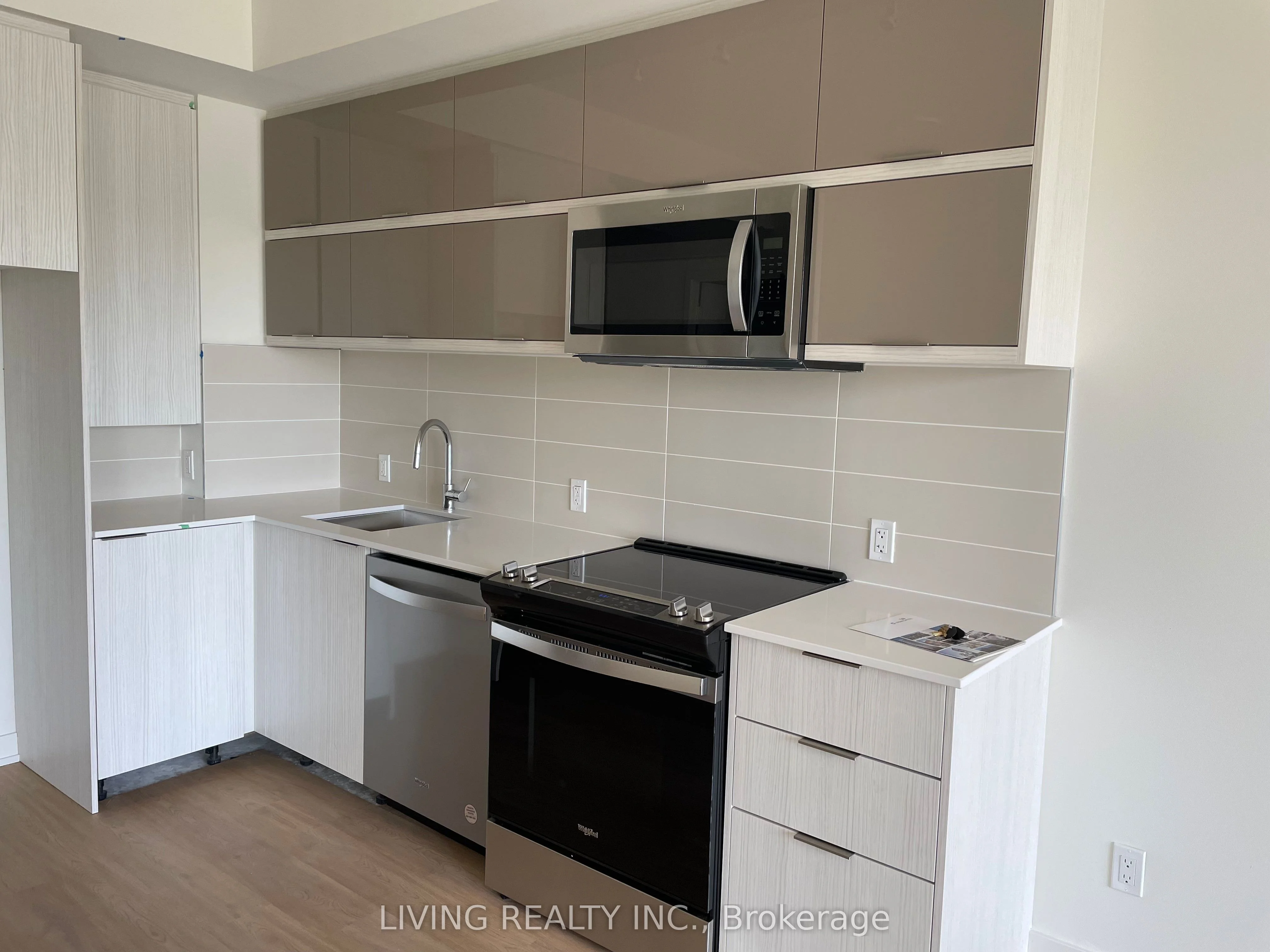 10 Deerlick Court 518, Toronto C13, On M3a 0a7