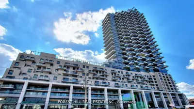 Condo Apartment in Toronto