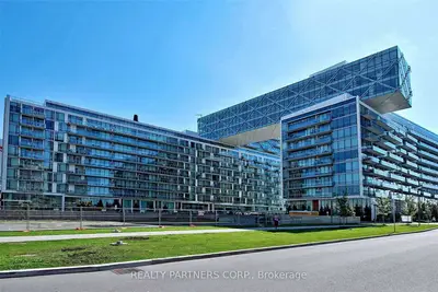 Condo Apartment in Toronto