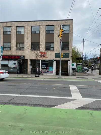 Fourplex in Toronto