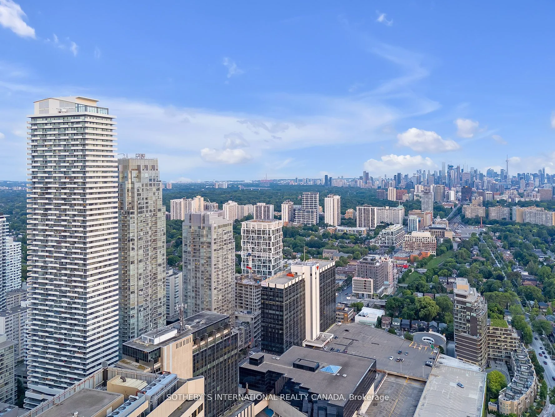 Condo Apartment in Toronto
