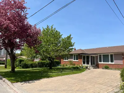 Detached in Toronto