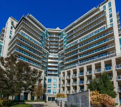 Condo Apartment in Toronto