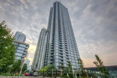 11 Brunel Court 3102, Toronto C01, On M5v 3y3