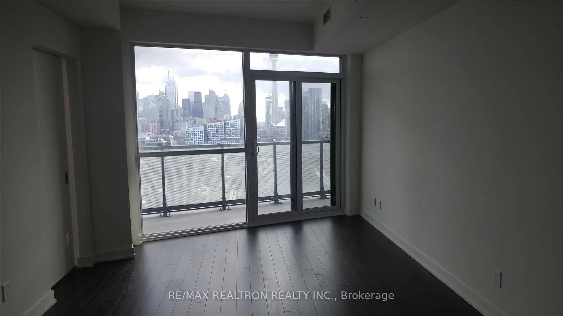 30 Ordnance Street 2009, Toronto C01, On M6k 0c8