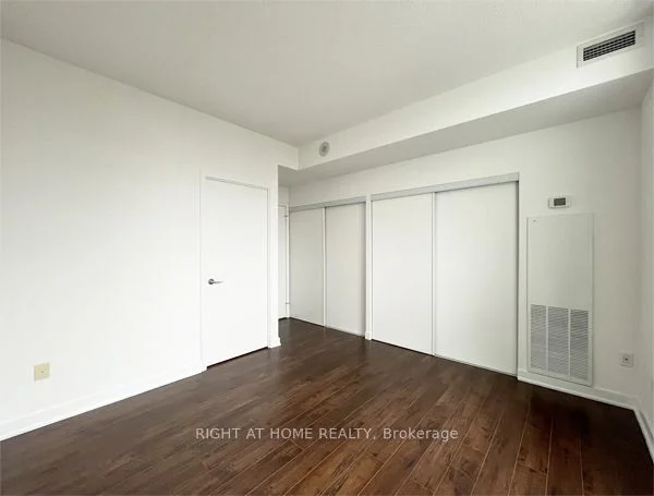 29 Singer Court 2302, Toronto C15, ON M2K 0B5
