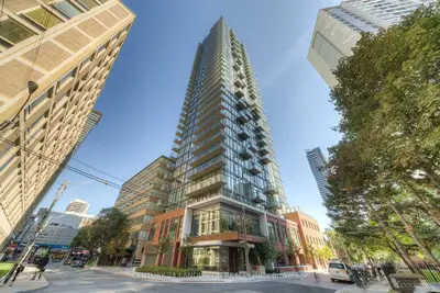 Condo Apartment in Toronto