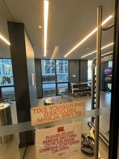 1 Yorkville Avenue 1205, Toronto C02, ON M4W 0B1