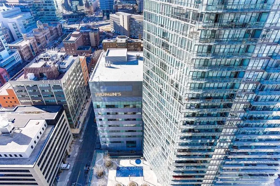 38 Grenville Street 3102, Toronto C01, ON M4Y 3G5