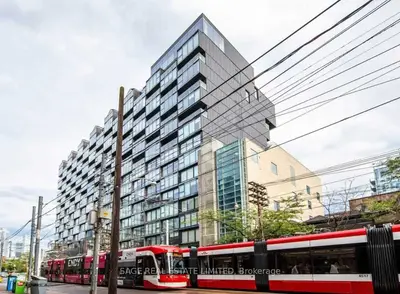 Condo Apartment in Toronto
