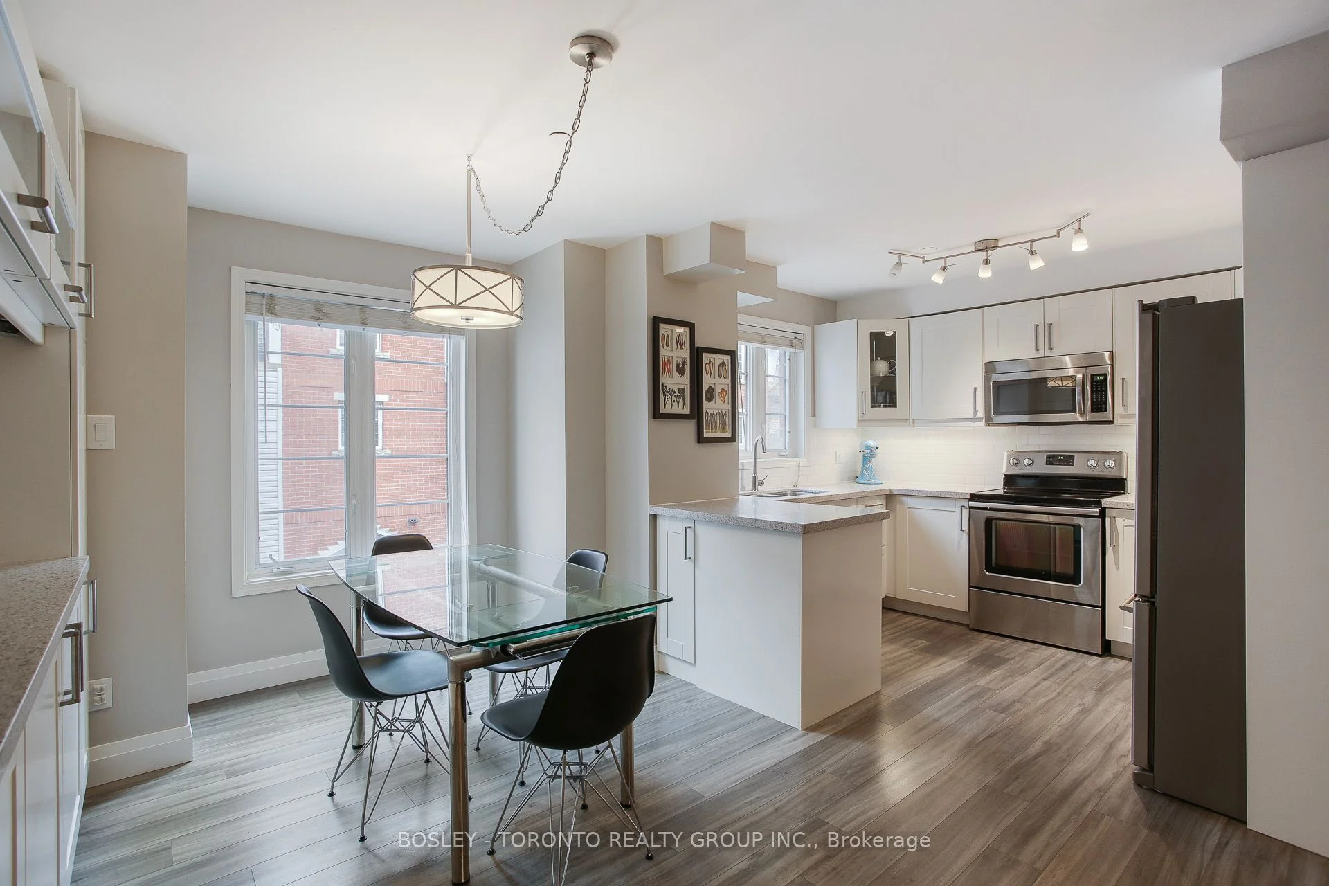 Condo Townhouse in Toronto