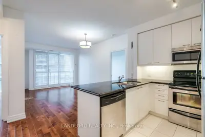Condo Apartment in Toronto