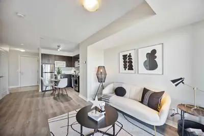 Condo Apartment in Toronto