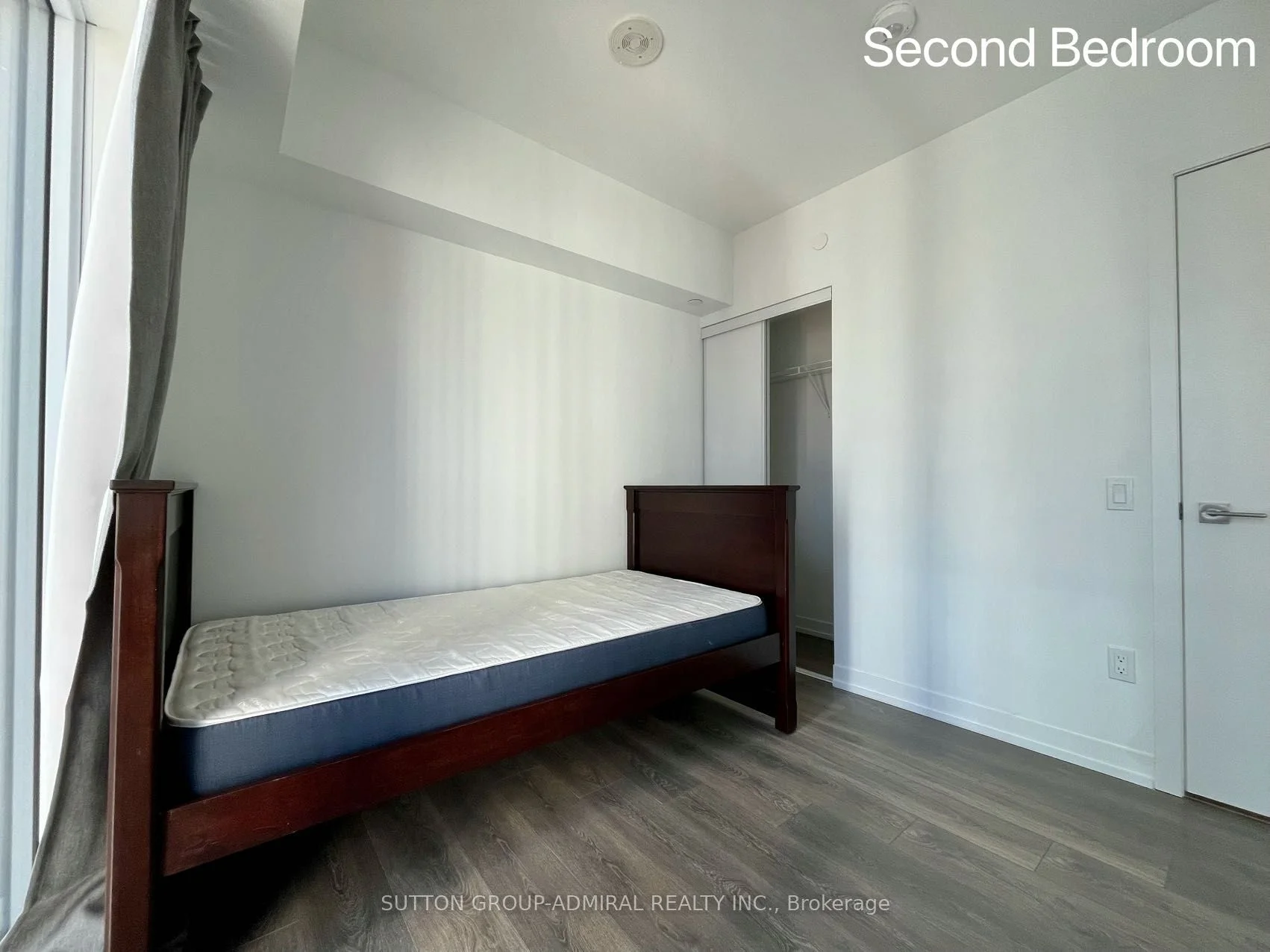 82 Dalhousie Street 1711, Toronto C08, ON M5B 0C5