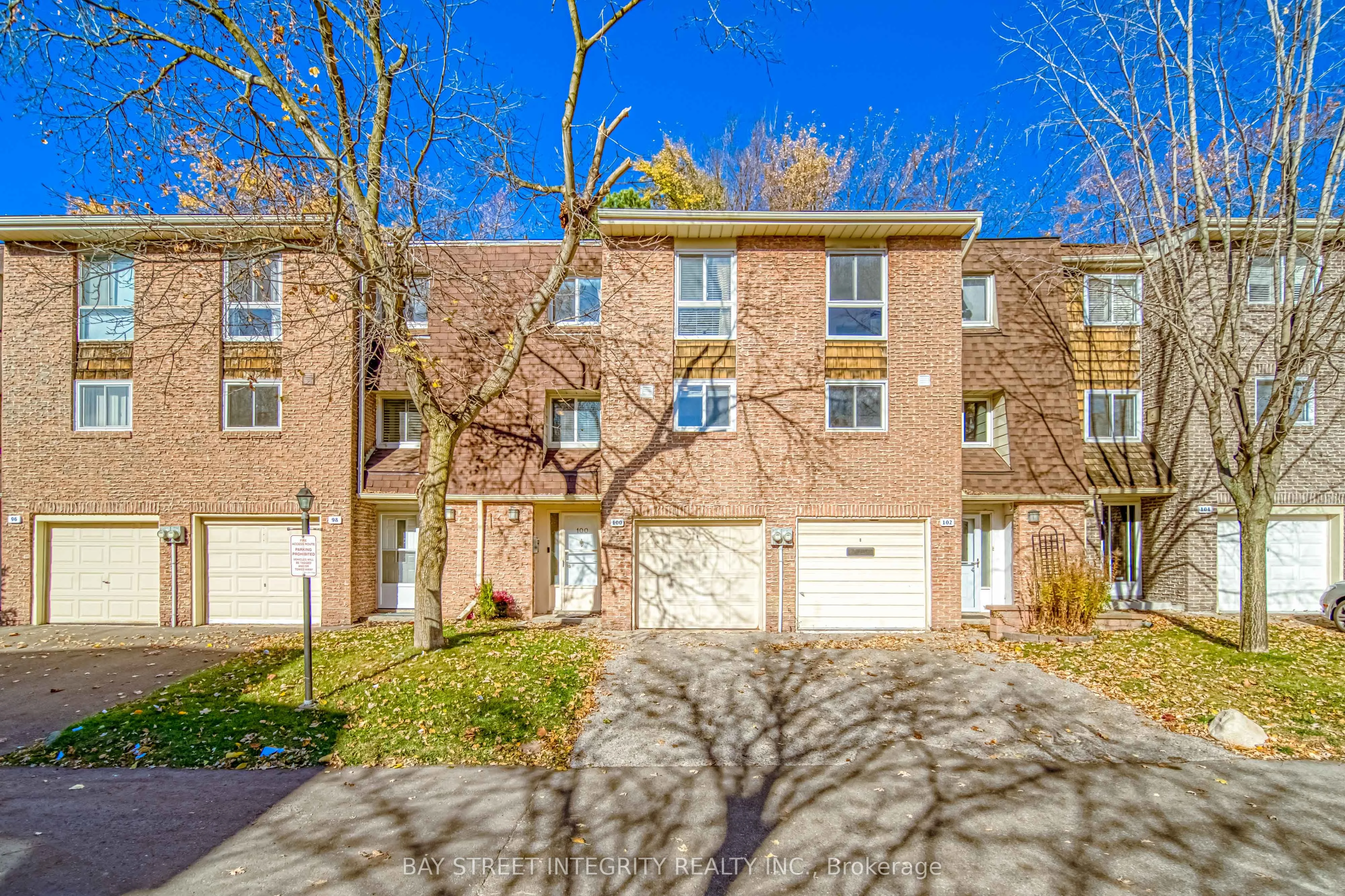 Condo Townhouse in Toronto