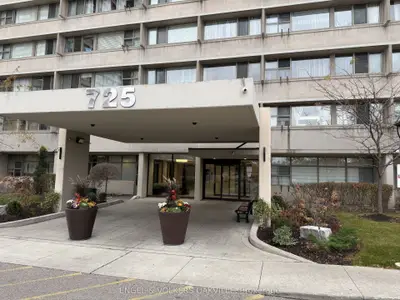 Condo Apartment in Toronto
