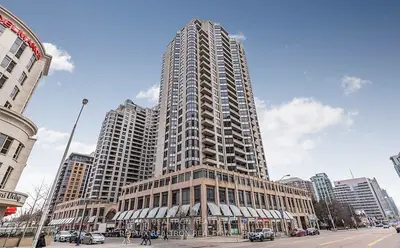Condo Apartment in Toronto
