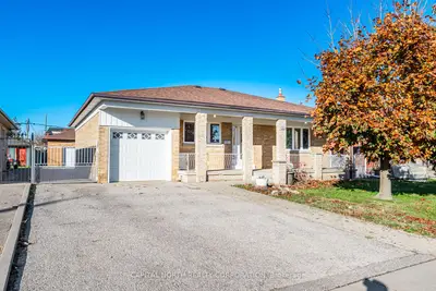 Detached in Toronto