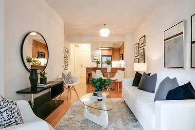 Condo Apartment in Toronto