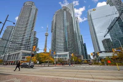 Condo Apartment in Toronto