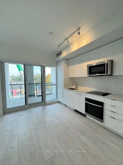 Condo Apartment in Toronto