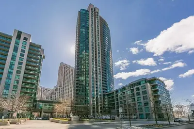 Condo Apartment in Toronto