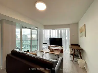 Condo Apartment in Toronto