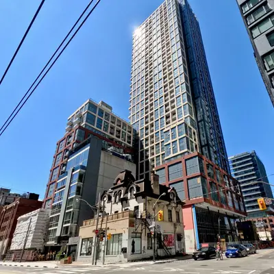 Condo Apartment in Toronto