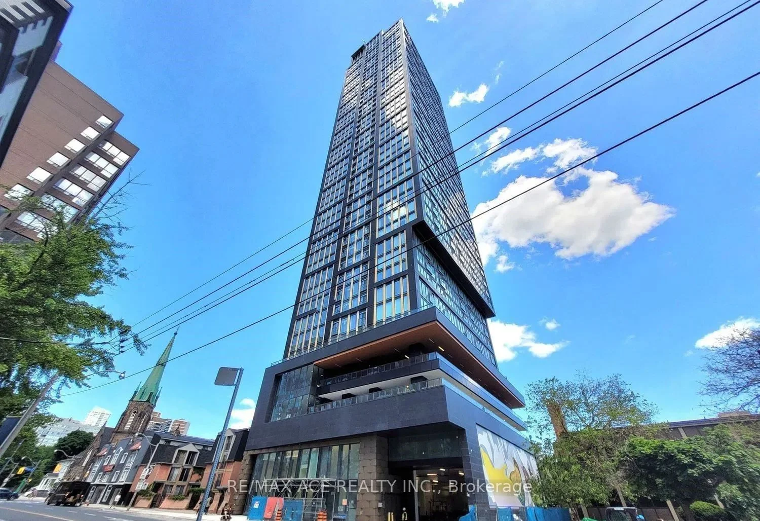 319 Jarvis Street 2010, Toronto C08, On M5b 2c2