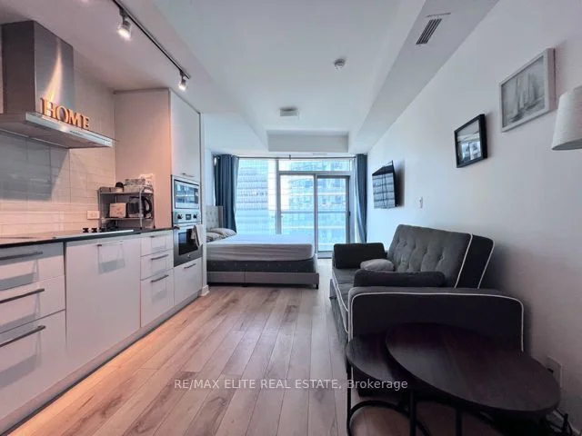 12 York Street 2108, Toronto C01, On M5j 0a9