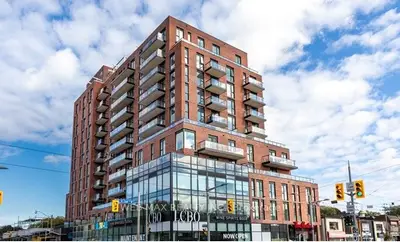 Condo Apartment in Toronto