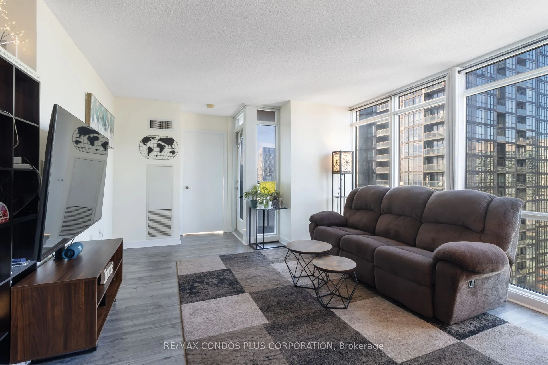 11 Brunel Court 3103, Toronto C01, ON M5V 3Y3
