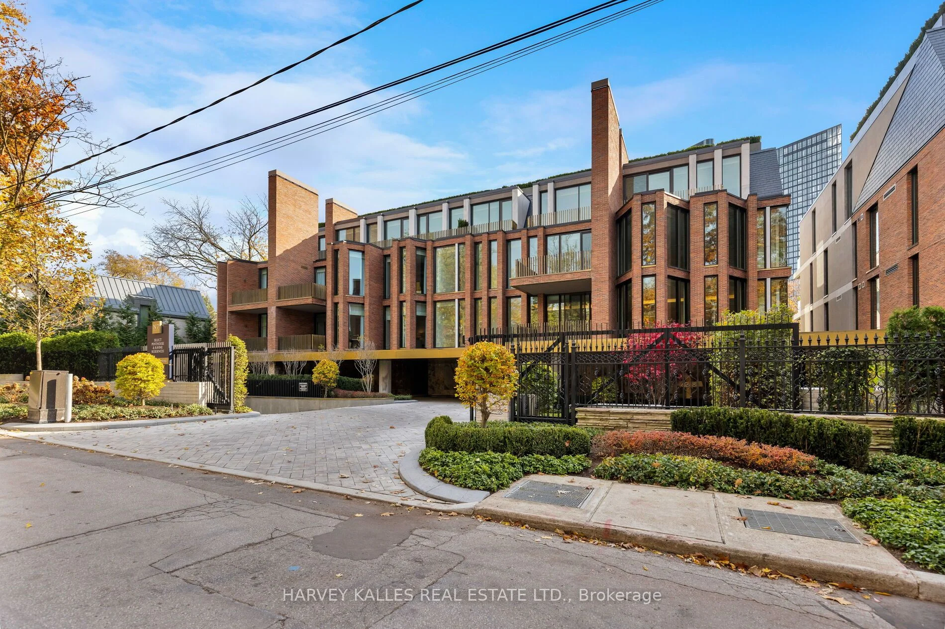 7 Dale Avenue 203, Toronto C09, On M4w 1k2