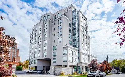 Condo Apartment in Toronto