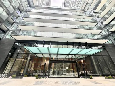 Common Element Condo in Toronto